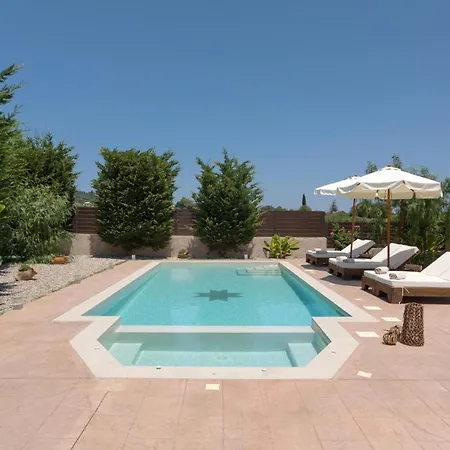 La Vite Villa *