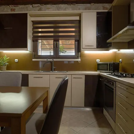 La Vite By Vintage Travel *